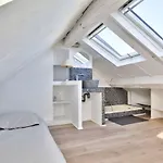 Studio Chatelet Lescot Free Netflix