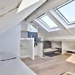 Studio Chatelet Lescot Free Netflix